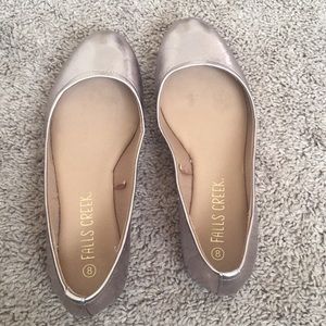 Falls Creek metallic flats
